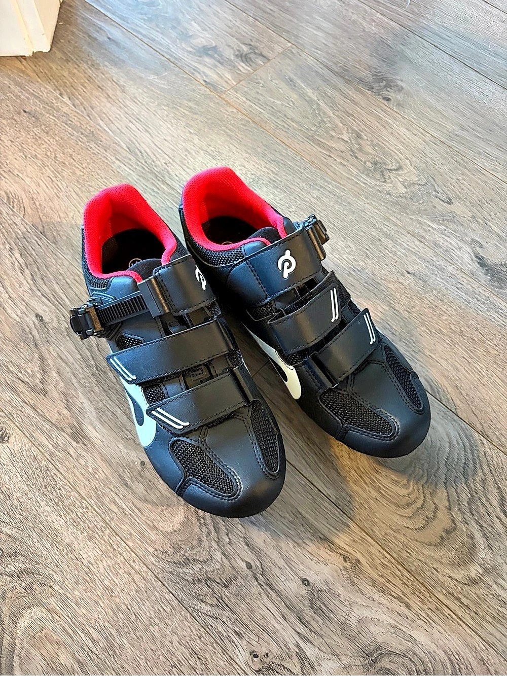 Peloton Cycling Shoes Black & Red US 11